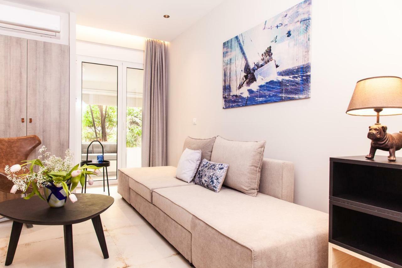 Sweet Suite Flora In Vouliagmeni Афины Экстерьер фото