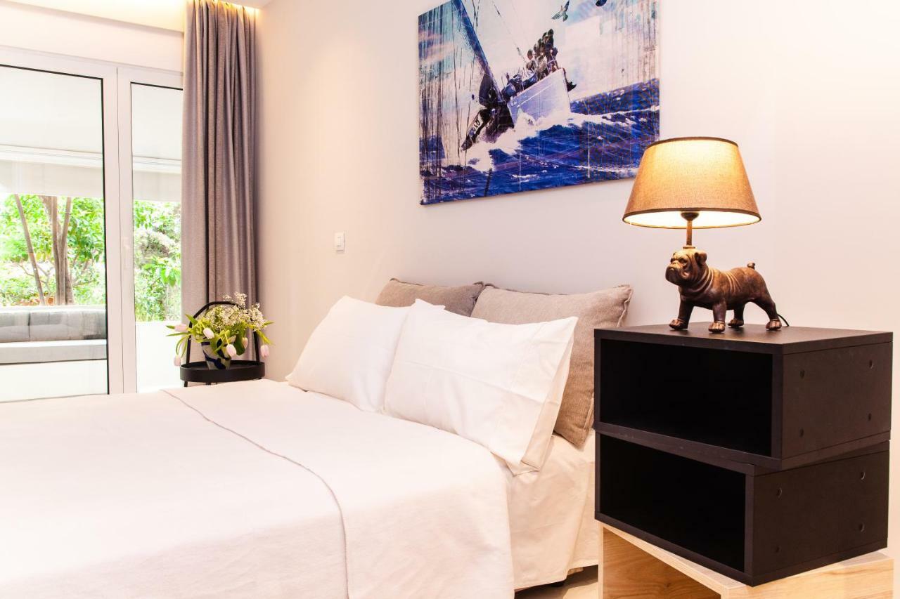 Sweet Suite Flora In Vouliagmeni Афины Экстерьер фото