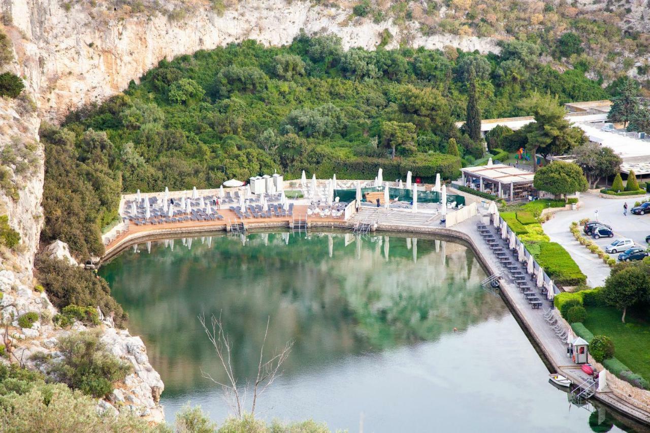 Sweet Suite Flora In Vouliagmeni Афины Экстерьер фото
